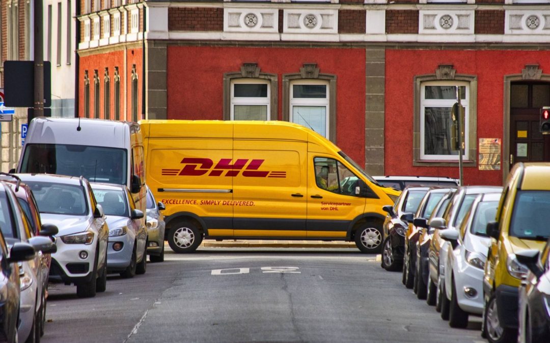 Preiserhöhung bei DHL: Was ab Januar 2025 auf Kunden zukommt – Auch wir passen unsere Preise an