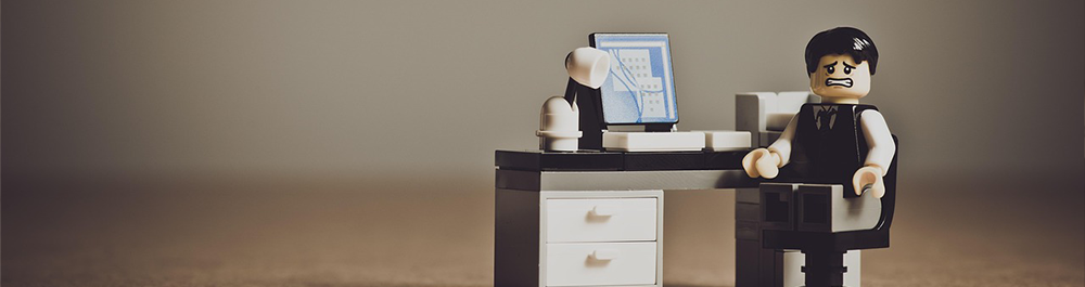 Office_small Instagram auf einem Handydisplay