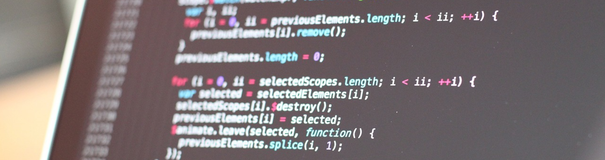 Code_small Instagram auf einem Handydisplay